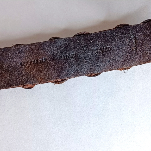 John Varvatos Textured Design Leather Belt - Picture 5 of 5